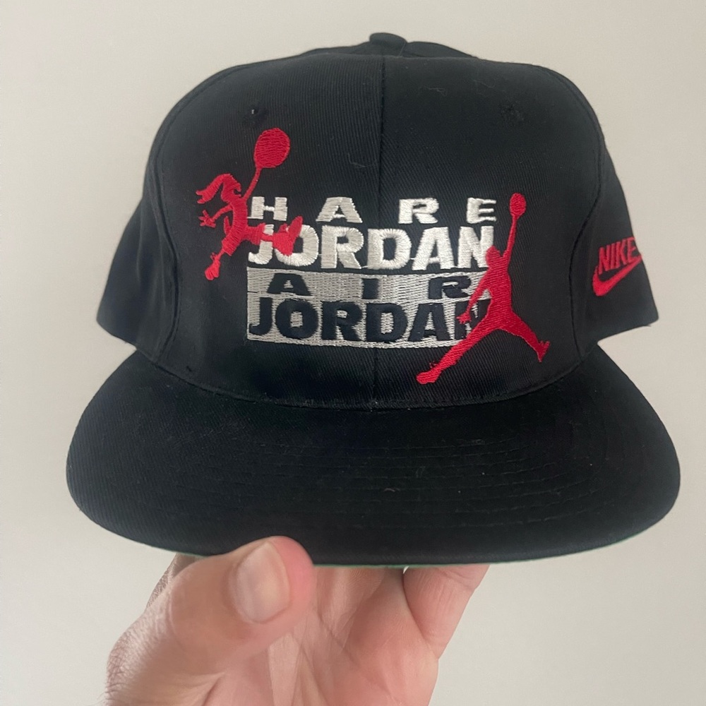 Vintage Nike Air Jordan Hare Snapback Hat Black Red Bugs Bunny